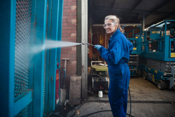 Best Oil and Grease Removal from Surfaces in Silver Bay, MN