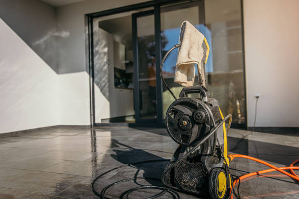 Best Vinyl Siding Pressure Washing in Silver Bay, MN